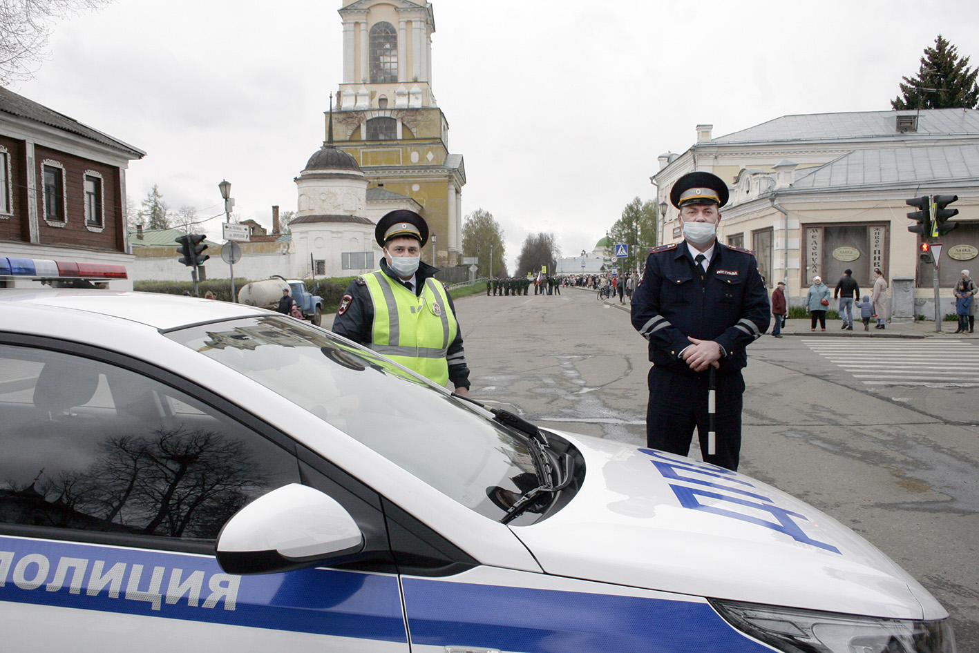 Новости поставь. Полиция авто. Украинская полиция. Машина 